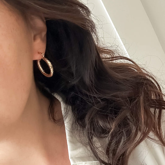 Diamond cut hoop earrings